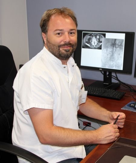 Chef du Département de Radiologie Diagnostique et Thérapeutique au CHU de Dijon